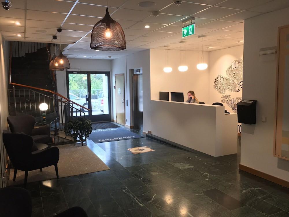 Apartdirect Hammarby Sjoestad 3*