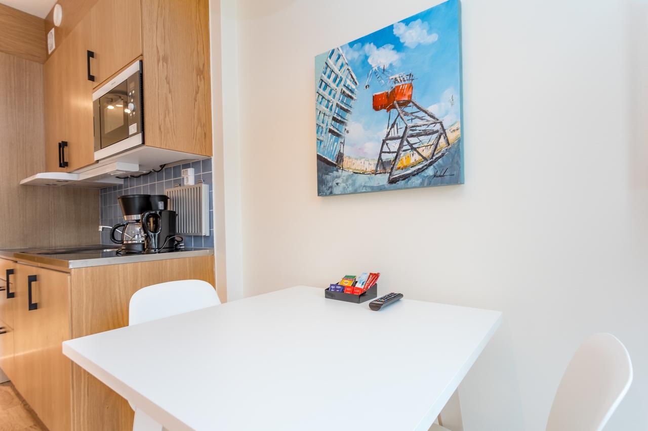 Apartdirect Hammarby Sjoestad 3*